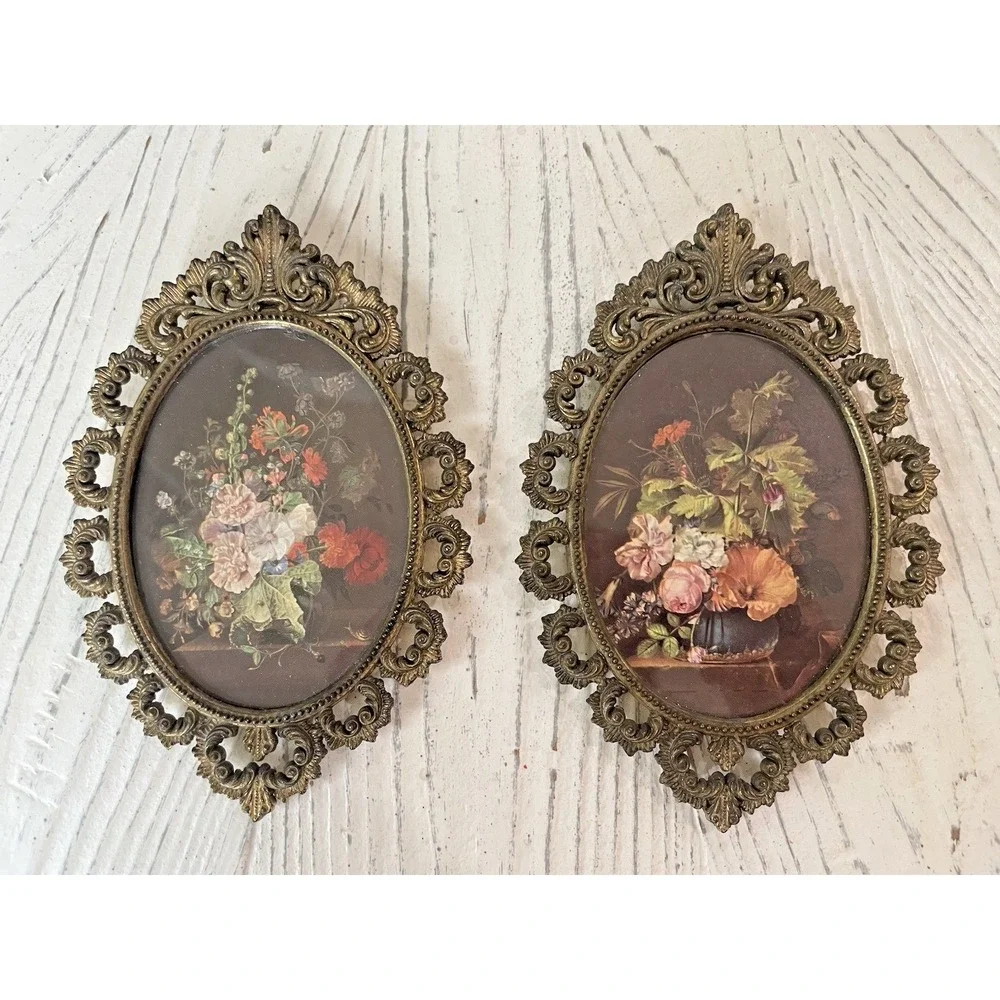 2 Vtg Oval Metal Italian Ornate Frame Floral Pictures w/ Glass Made in Italy 5x7